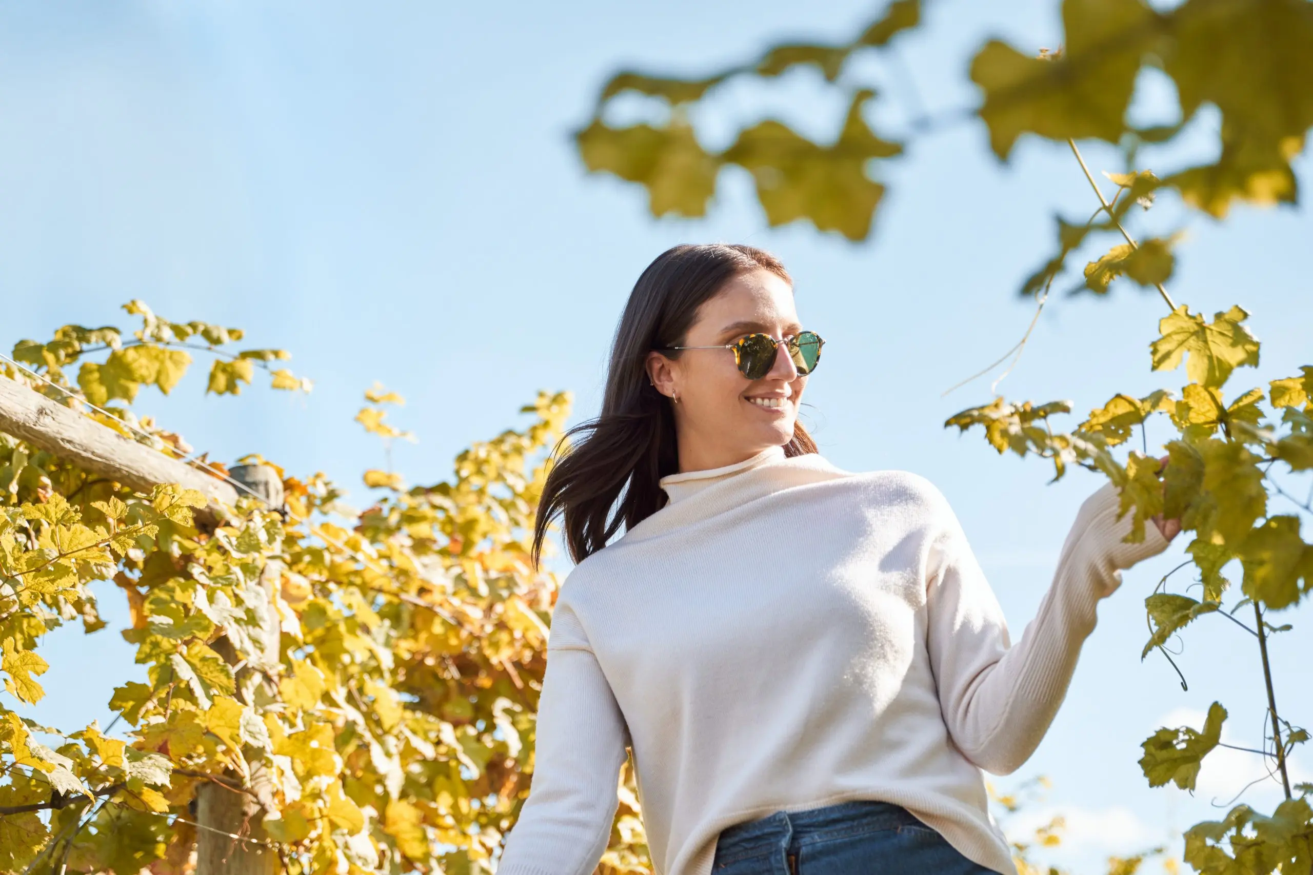 Professional Tinder Photos - Hiilite Photography - Professional Headshots Kelowna